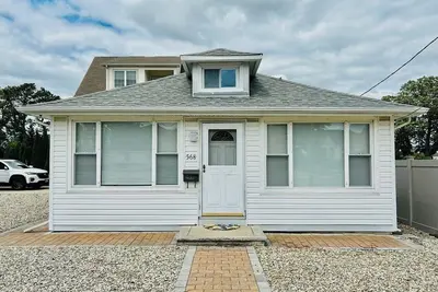 Image de Charming 2-bedroom beach house at the Jersey Shore.