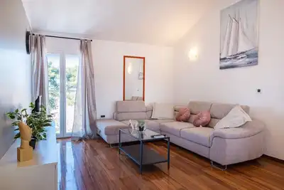 Image de Appartement de deux chambres avec le balcon et la vue sur le mer Biograd na Moru, Biograd (A-24580-a)
