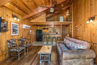 Image de Lakeside Haven | Ideal for Group Outdoor Adventure Enthusiast & Lake Activities