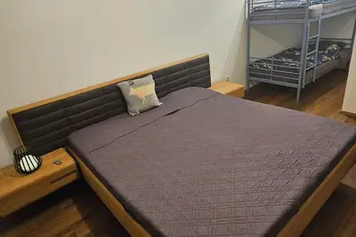 Image de Beautiful accommodation by the waterfalls