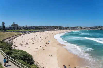Image de Cosy Curlewis - Walk to beach - New Listing