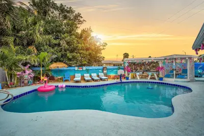 Image de Space Station Studio – Pet-Friendly Cocoa Beach Escape Near Pier
