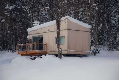Image de Solstice 5 |Â Micro-Cabine Ă la Montagne