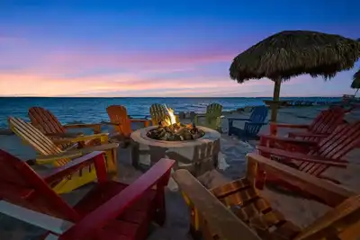 Image de Tropical Waterfront Condo Heated Pool, Bar & Grill
