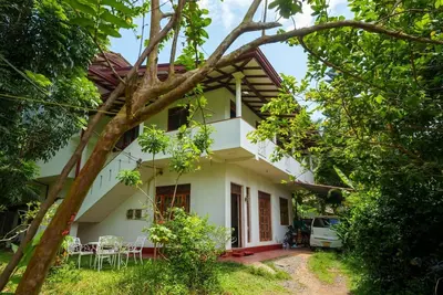 Beachaide Spacious Apartment Perfect for families & groups