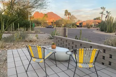 Phoenix Desert Modern Retreat Near Camelback Mountain