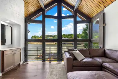Image de Cozy in a Cove – 14 ppl Stay