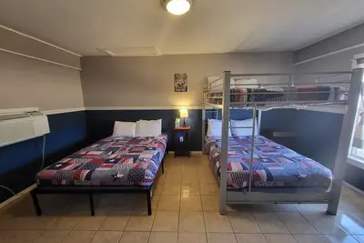 Image de Hunters Suite Sleeps 6