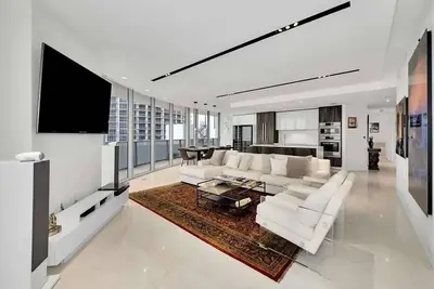 Image de Waterfront Condo with Stunning Miami Bay
