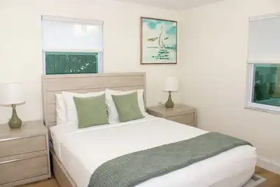 Image de Fully renovated 2-bedroom house in Bonita Springs Florida, Beach 5min away ☀️
