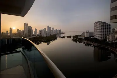 Image de Ocean-View 2br/2ba Apt in El Laguito