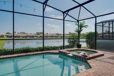 Image de Epic Escape Villa mins to Disney, Pool + Theater