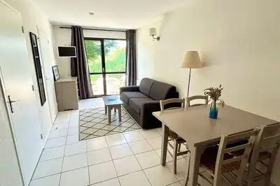 Image de T2 nature avec terrasse cosy