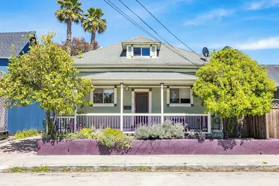 Image de 6+Bd Downtown House Walk to Beach Boardwalk!