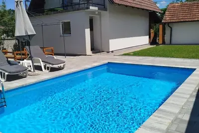 Image de Kuća za odmor Noah - House with Swimming Pool