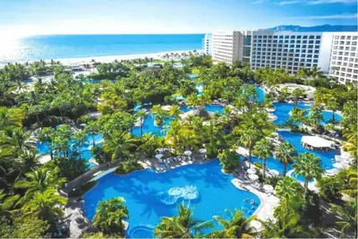 Image de Suite 1 ch. luxe – Resort 5★ avec jacuzzi, piscines/spa/golf, Kids Club & plage