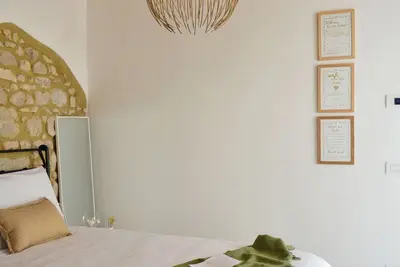 Image de Petit cottage rustique et lumineux, chaleureux et épuré