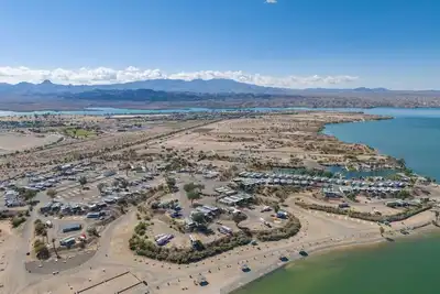 Image de 1 Bedroom and Loft Bedding 1 Bath Private Jacuzzi