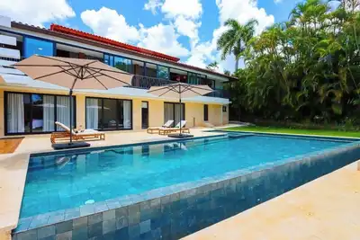 Image de Spectacular villa to enjoy a luxury vacation.