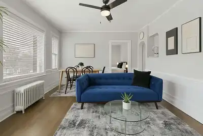 Image de Spacious 2br Close to it All - Chic Apt in Skokie