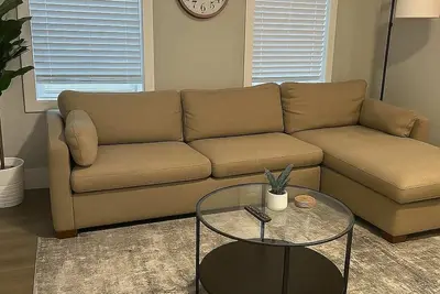 Image de Urban Comfort • 2br in West Town