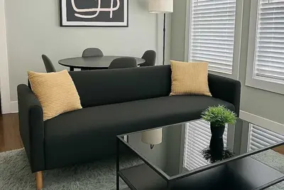 Image de Lakeview 2br Cozy Apartment