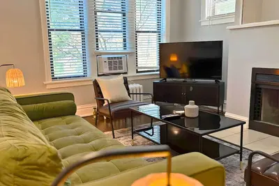 Image de Smart & Stylish 2-Bedroom Unit