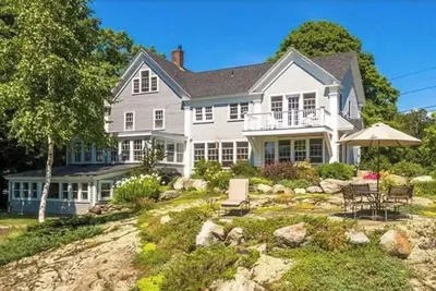 Image de Terrific 4 Bedroom 4. 5 Bath House in Rockport Village