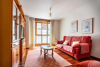 Image de Appartement 'Increible Cangas Onis' avec vue sur la montagne et balcon