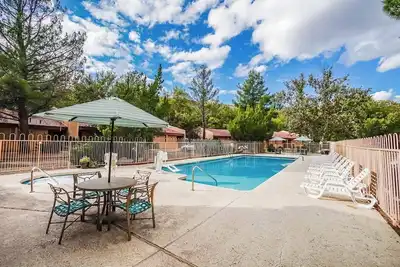 Image de Studio w/ Jetted Tub & Fireplace in Sedona
