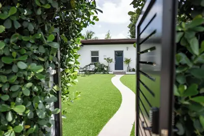 Image de Casa Clusia! A Charming 2-bedroom home perfect for your Miami trip!