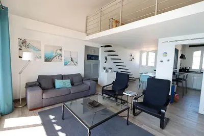 Image de Appartement 4 pièces plage rénové - vue mer