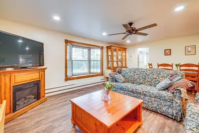 Image de Pet-Friendly Little Egg Harbor Home w/ Fenced Yard