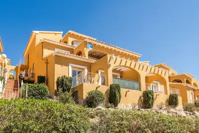 2 Bedroom Apartment with 2 Pools