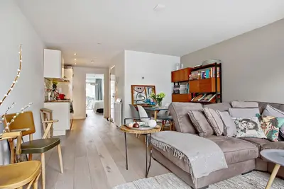 Image de Bright and Charming Apartment in Amsterdam’s Lively De Pijp District