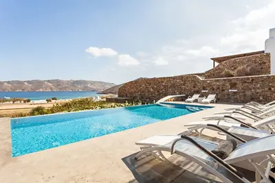 Image de Villa à Myconos avec 4 chambres à coucher, 8 couchages