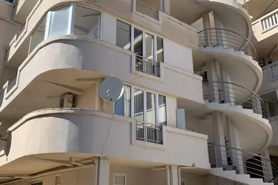 Image de Family Haven Petrovac 2-Bedroom Apartment with Pool, Balcony & Parking