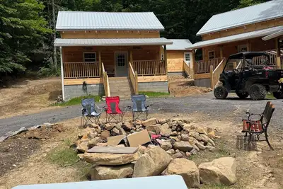 Image de 2-Cabin Retreat. Ideal for a two family getaway on 180 acres of Clinch Mountain!
