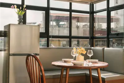 Image de Spacious 7-bedroom house in fantastic Hanoi Old Quarter w Lift close to Beer Str