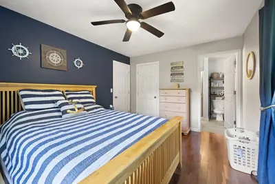Image de 4 bedroom house WiFi/Ac/deck/firepit/grill Laurel Lake/Cumberland Falls, Corbin