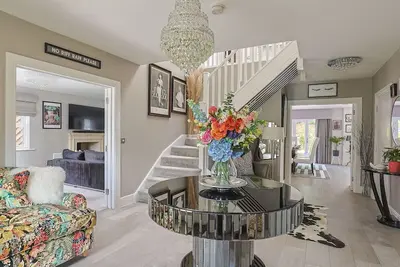 Pass the Keys | Luxury Retreat - 7 mins to Ascot Racecourse
