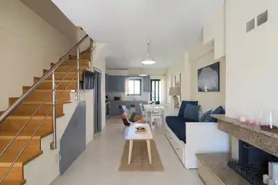 Image de A modern maisonette in Lefkada Town.