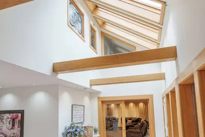 Image de Mountain Lodge Hocking Hills 60 Acre Retreat!