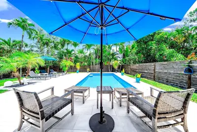 Image de Oasis Heated Pool+Hot Tub! Wilton Drive & Beach!
