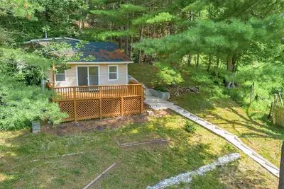 Image de Charming Riverside Cottage with Private Delaware River Access with WiFi, Ac