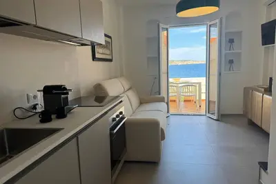 Image de Beachfront apartment #5 with seaview