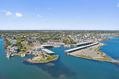Image de Basecamp for your Bluffs Landing Marina stay - Adventure+++ #2