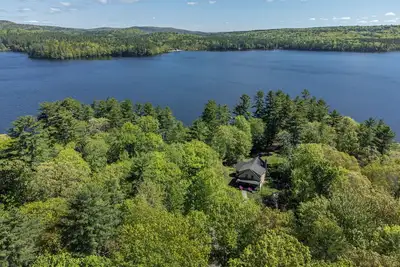 Image de Spacious Lakehouse +Private Dock+Firepit+Kayaks