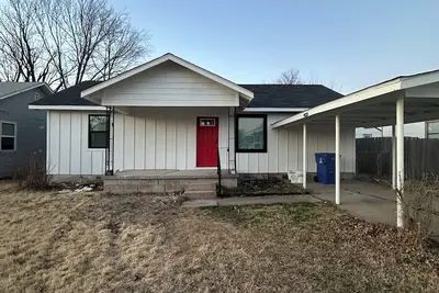 Image de Rose District Charming 3-bedroom house in Broken Arrow with fast wifi
