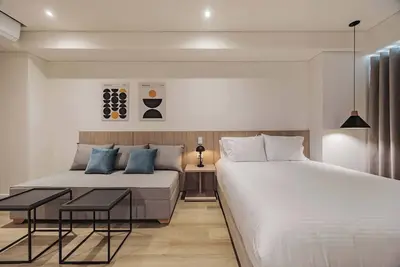 Image de Quadrato | Laureles Studio, w/Ac, Balcony,  Wifi